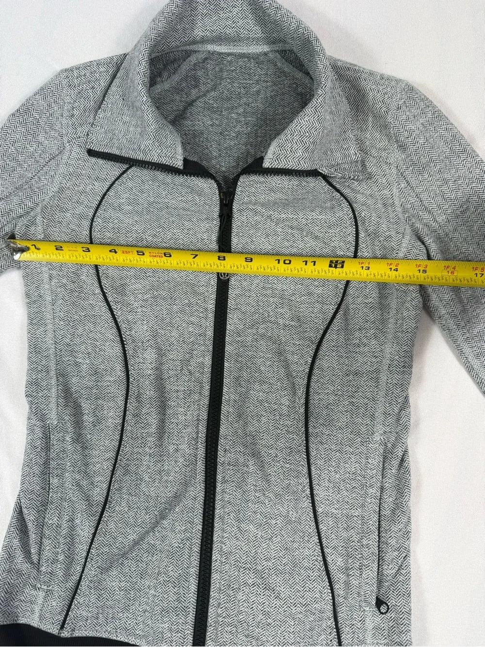 lululemon athletica sleek gray